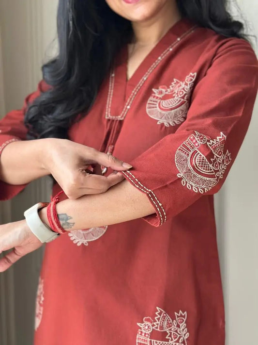 Maroon Cotton Co-ord Set with Tagai Thread Work & Latkan Dori